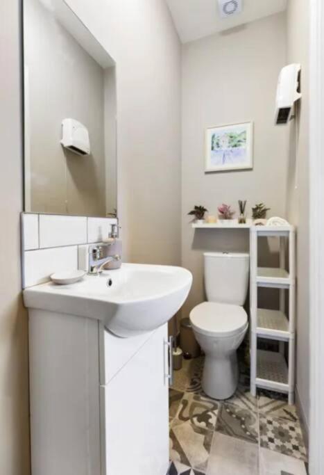 Appartamento Private Cosy Studio - A1 Location Dublino Esterno foto